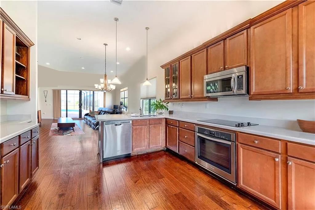 MAPLE RIDGE - Residential Lease