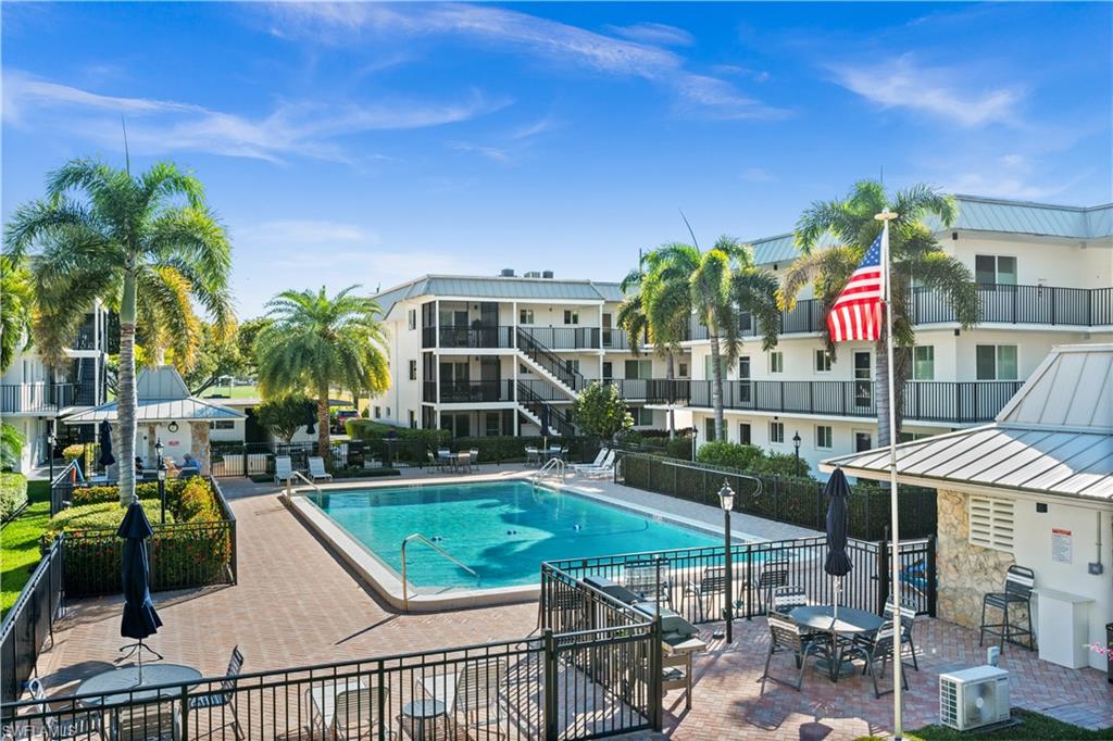 CENTRAL GARDEN - Residential