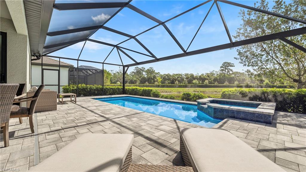 VENTANA POINTE - Residential