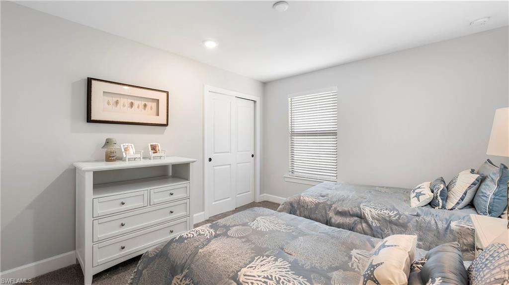 VENTANA POINTE - Residential