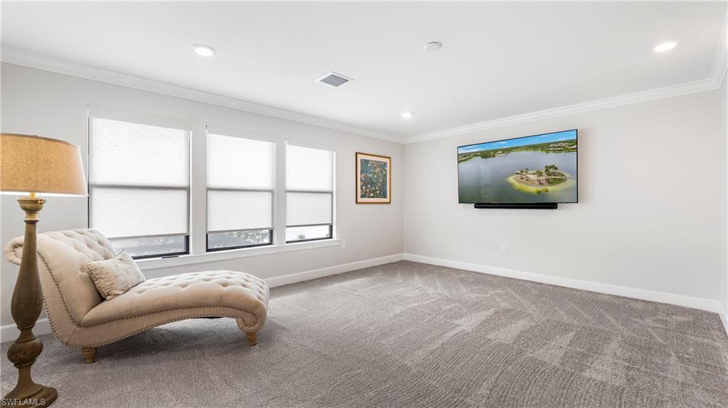 VENTANA POINTE - Residential