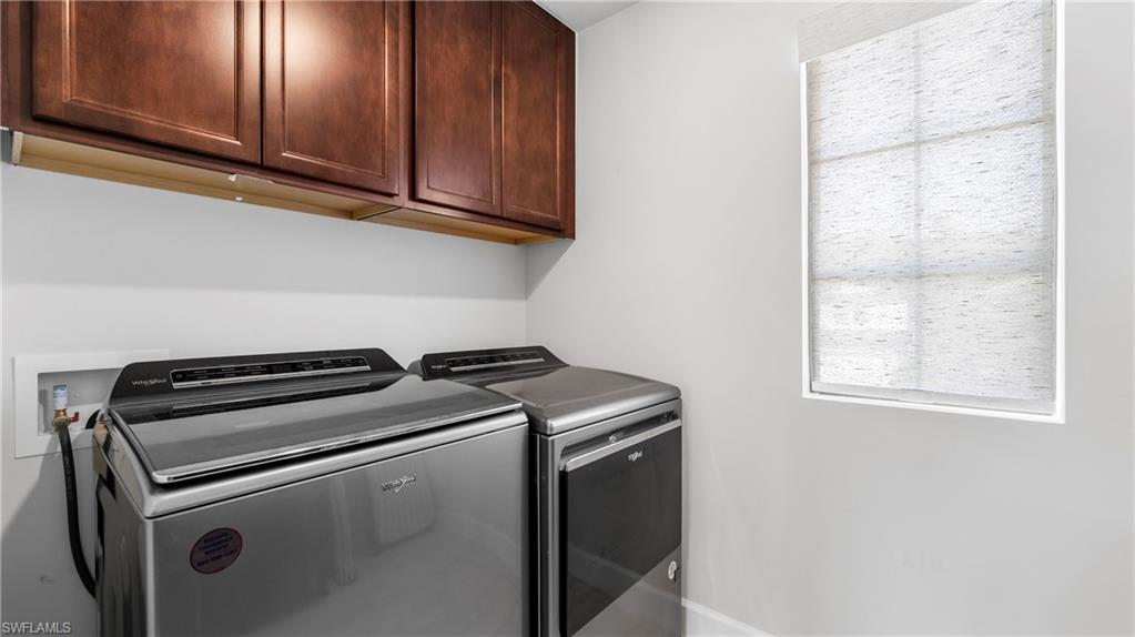 VENTANA POINTE - Residential