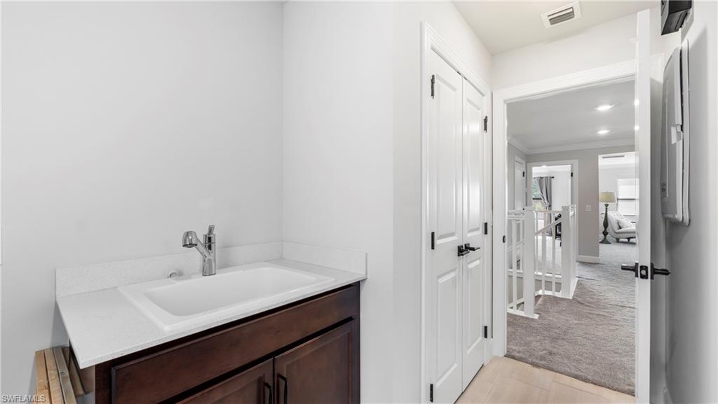 VENTANA POINTE - Residential