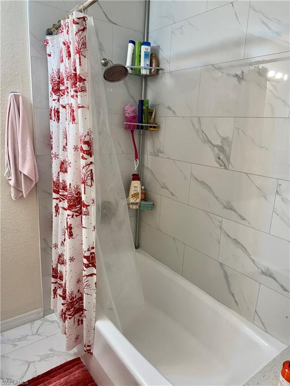 RUSSELL PARK - Residential