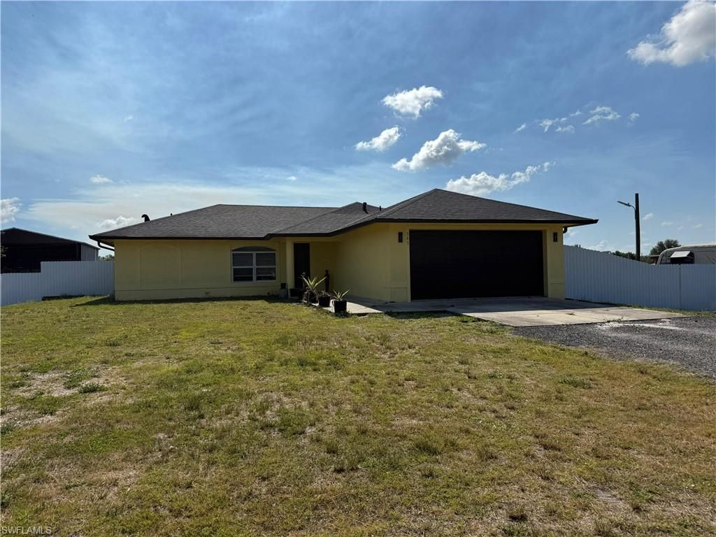 Photo of 545 N Jinete ST, CLEWISTON, FL 33440 (MLS # 226018350)