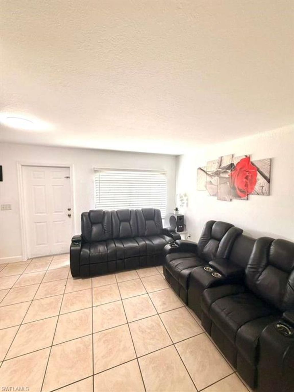 Photo of 545 N Jinete ST, CLEWISTON, FL 33440 (MLS # 226018350)