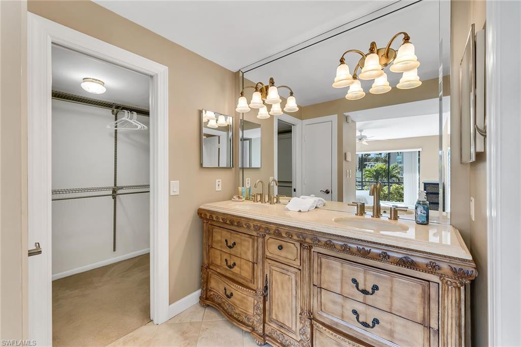 CROWS NEST - Residential