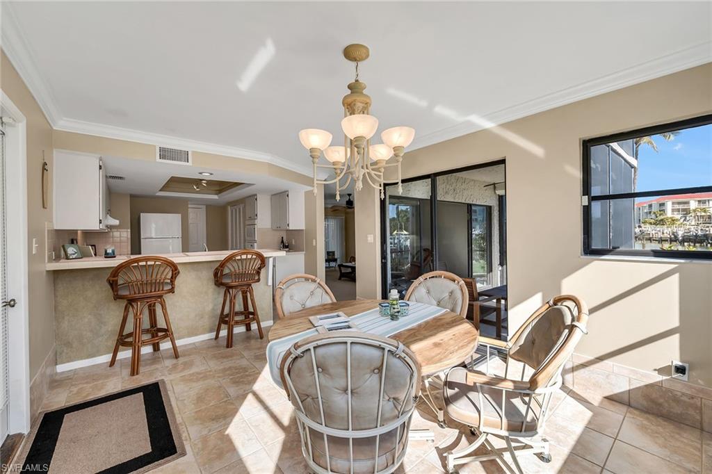 CROWS NEST - Residential