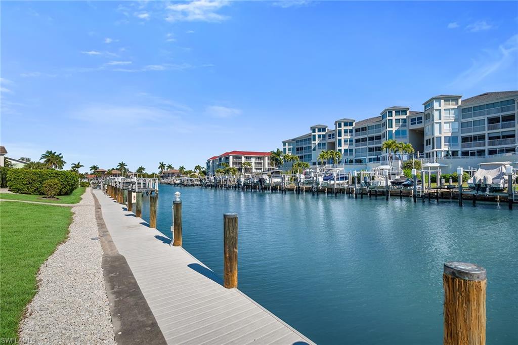 CROWS NEST - Residential