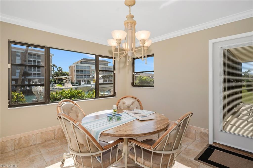 CROWS NEST - Residential