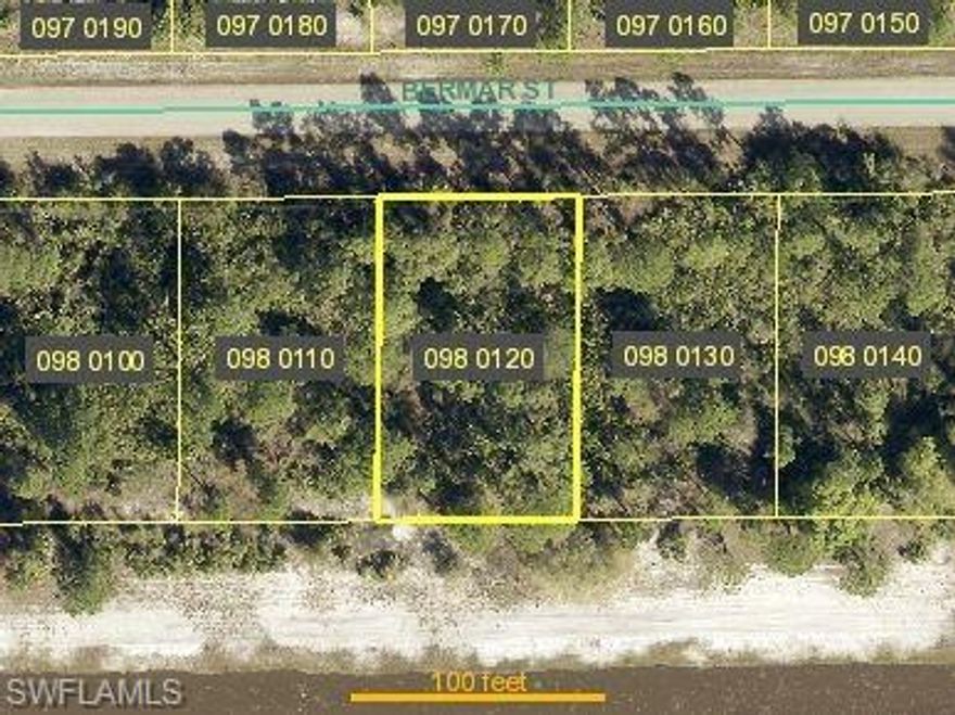 Excellent lot! Off of State Road 82 with new construction and ideal spots nearby.