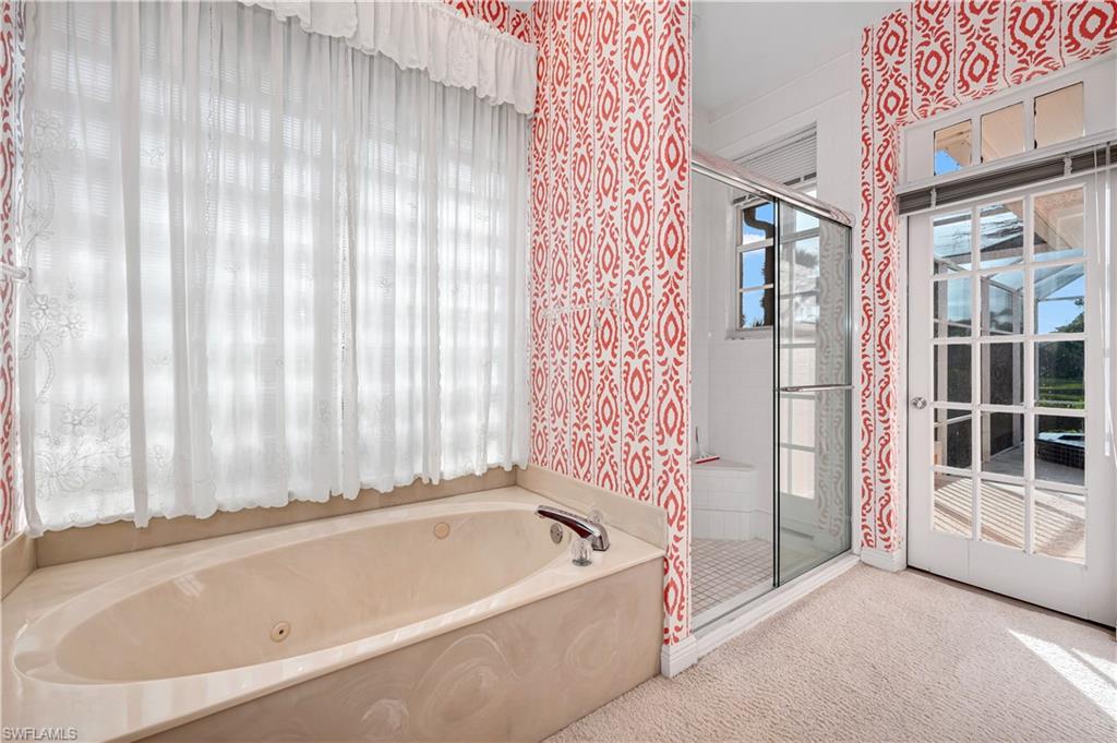 RIVERWALK - Residential