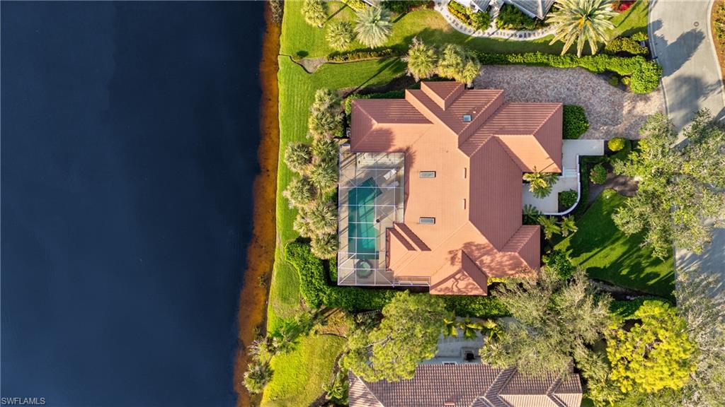 RIVERWALK - Residential