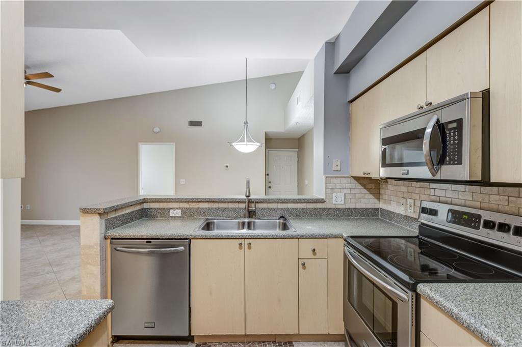 RESERVE AT NAPLES - Residential Lease