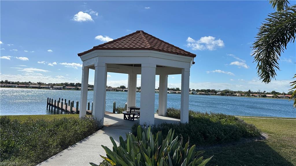 VILLAGES AT EMERALD LAKES - Residential