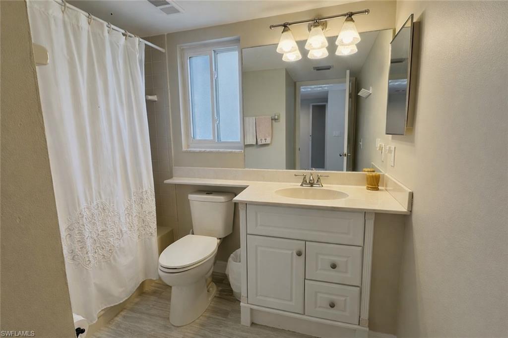 VILLAGES AT EMERALD LAKES - Residential