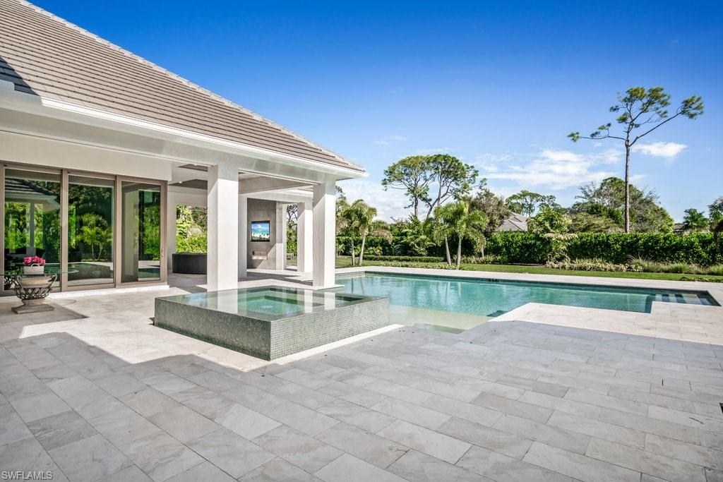 PINE RIDGE - Residential