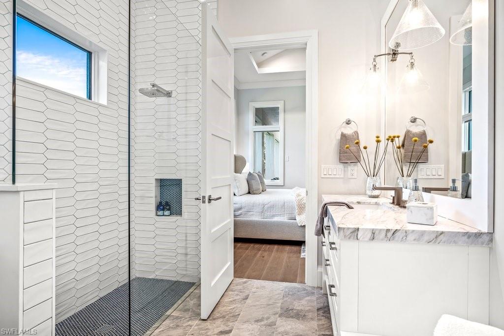 PINE RIDGE - Residential