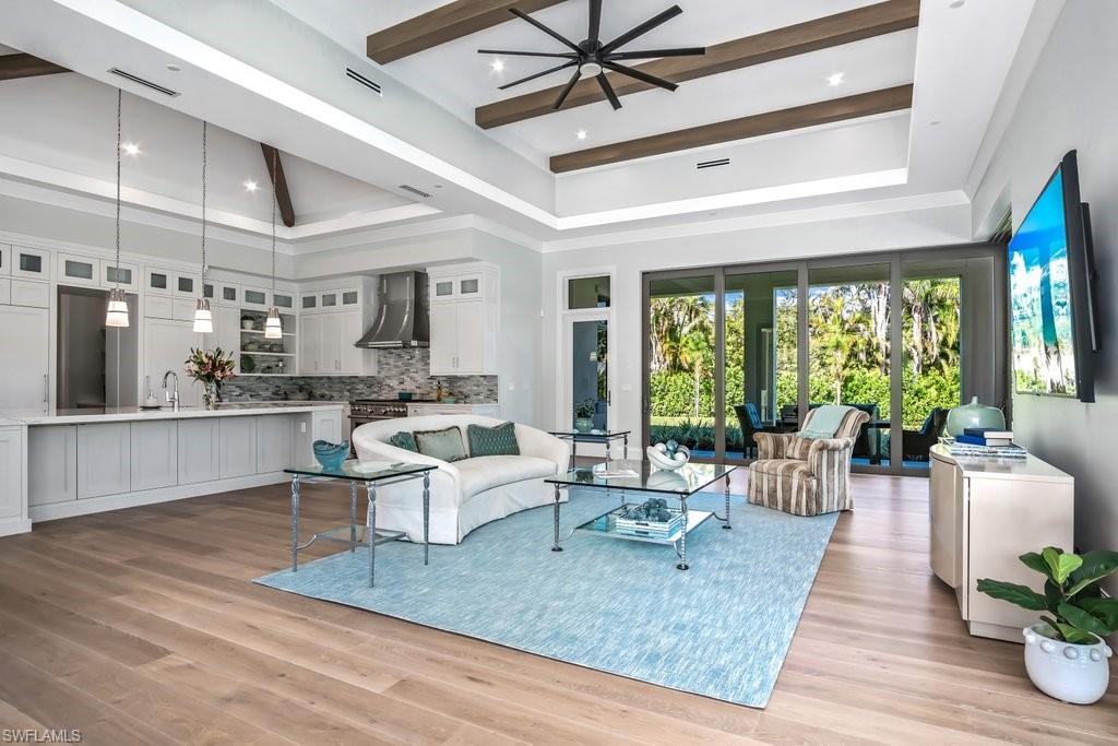 PINE RIDGE - Residential