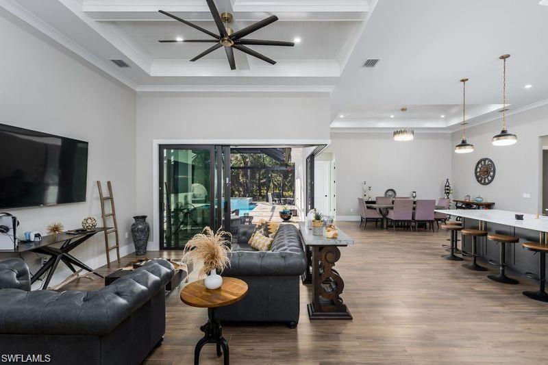 GOLDEN GATE ESTATES - Residential