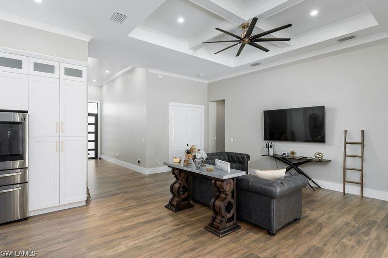 GOLDEN GATE ESTATES - Residential