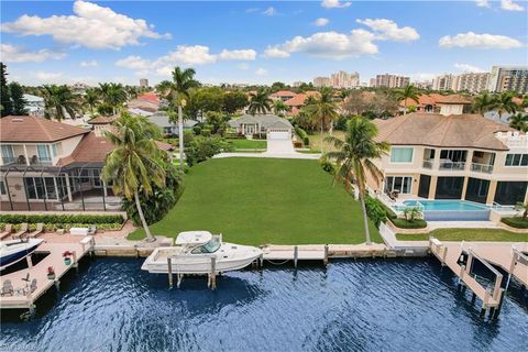 1046 Fieldstone DR MARCO ISLAND FL 34145