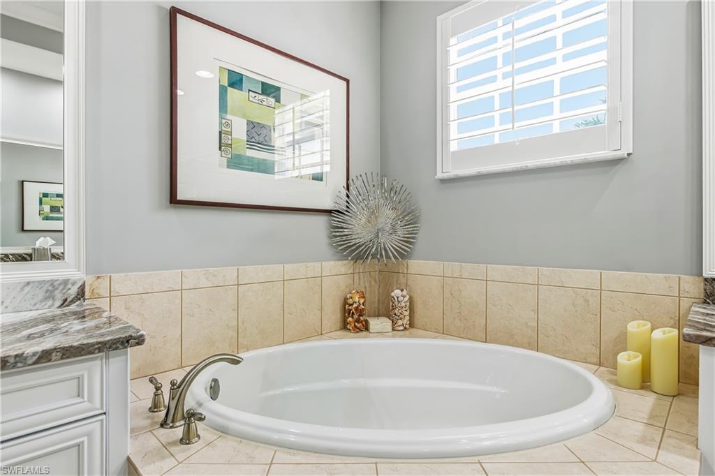 PLAYERS COVE - Residential