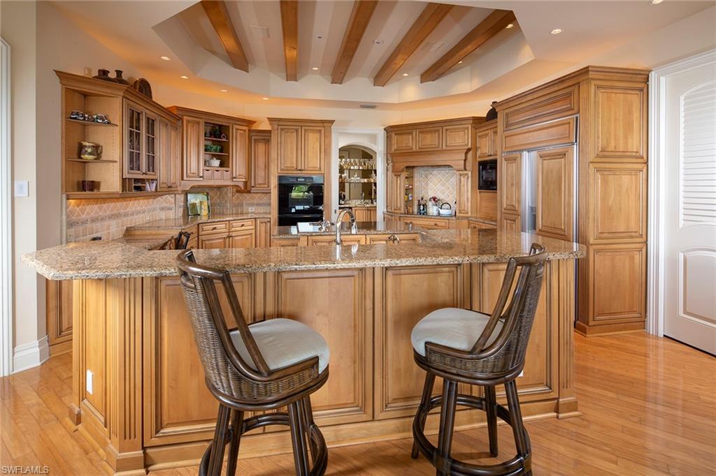 PARK SHORE - Residential