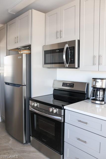 ISLAND REEF CONDO - Residential