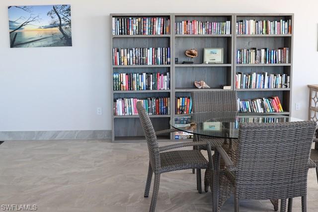 ISLAND REEF CONDO - Residential