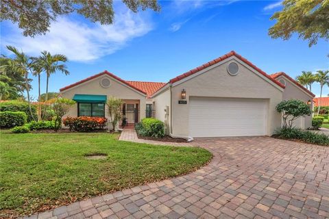 805 Reef Point CIR NAPLES FL 34108