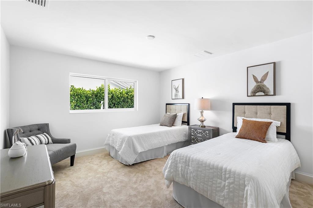 MOORINGS - Residential