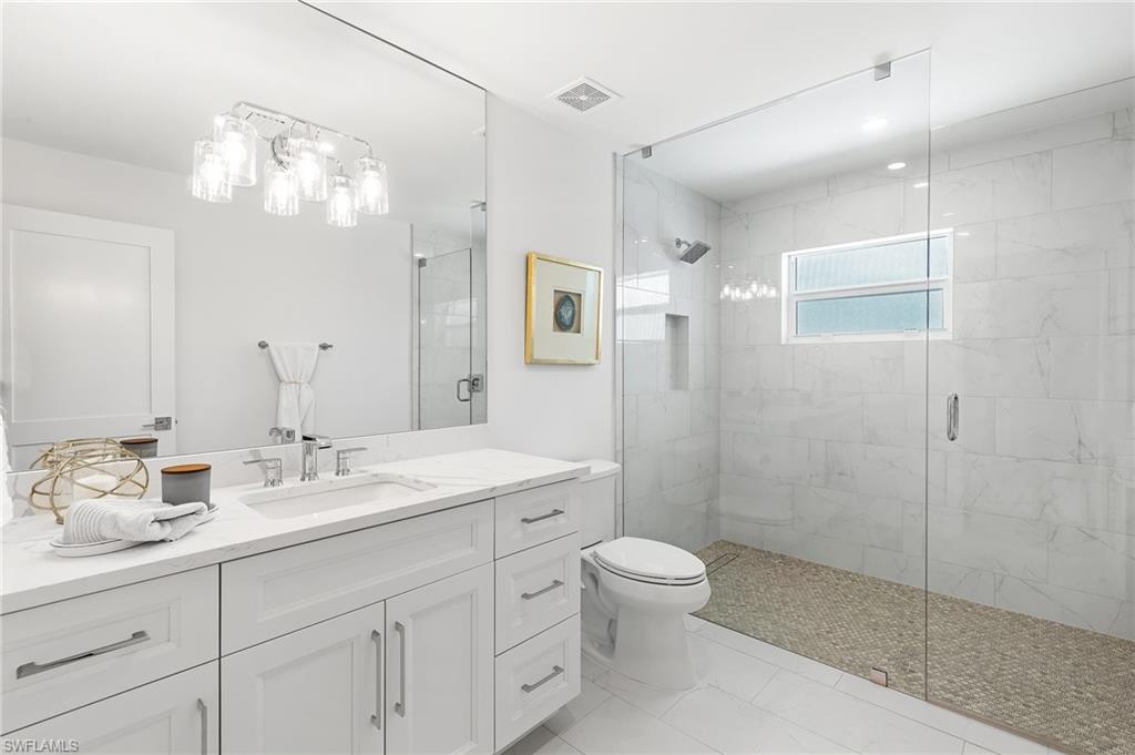 MOORINGS - Residential