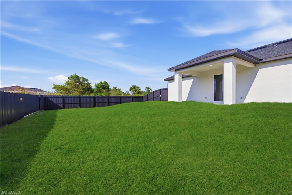 LEHIGH ACRES - Residential