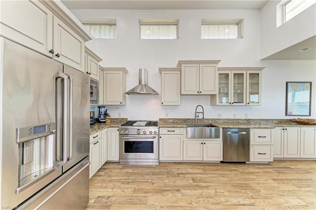 HARBOR HEIGHTS - Residential