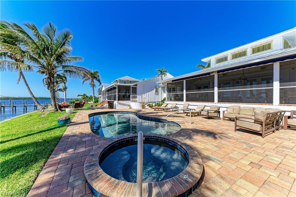 HARBOR HEIGHTS - Residential