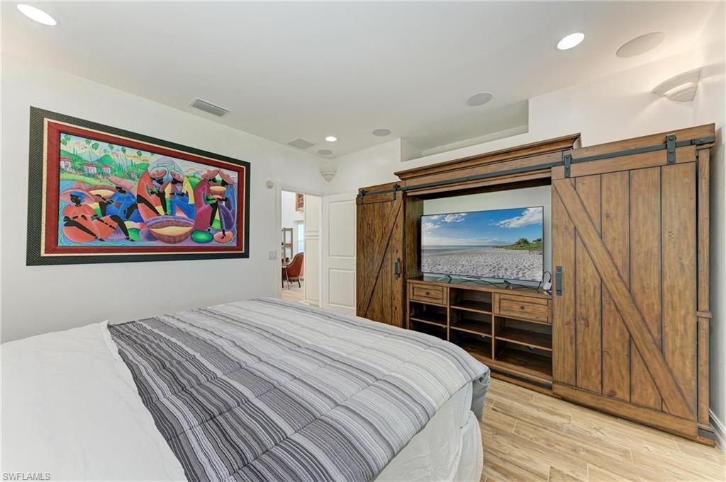 HARBOR HEIGHTS - Residential