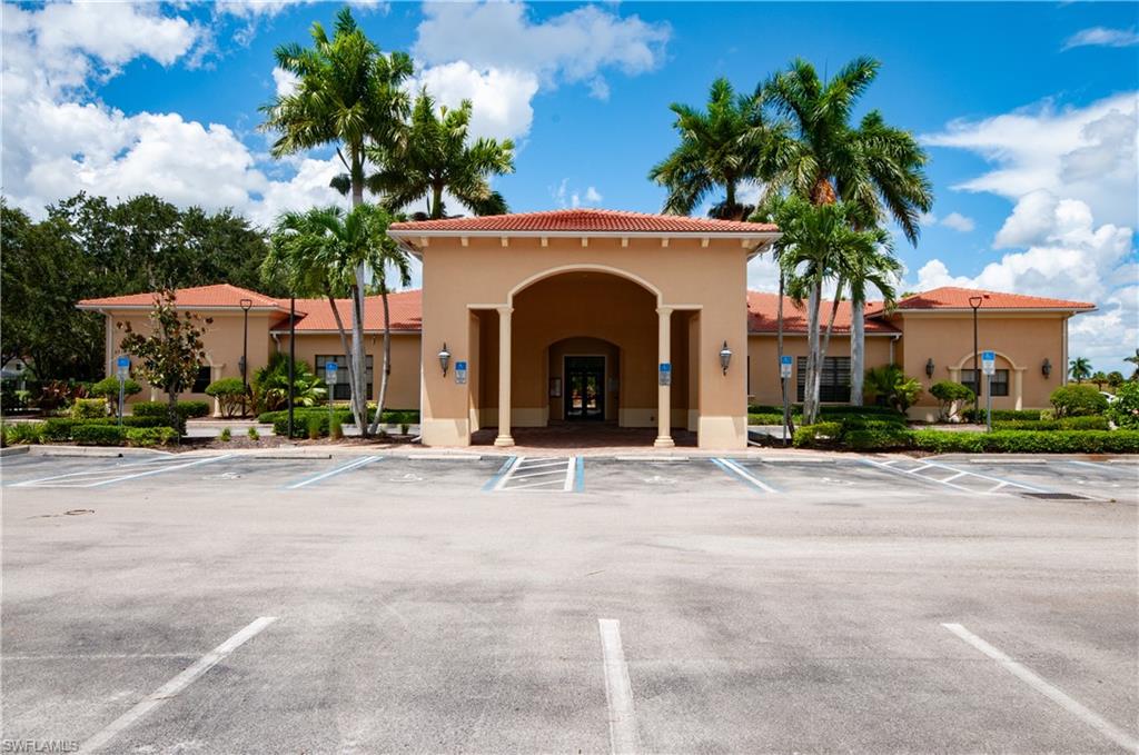 VALENCIA COUNTRY CLUB - Residential