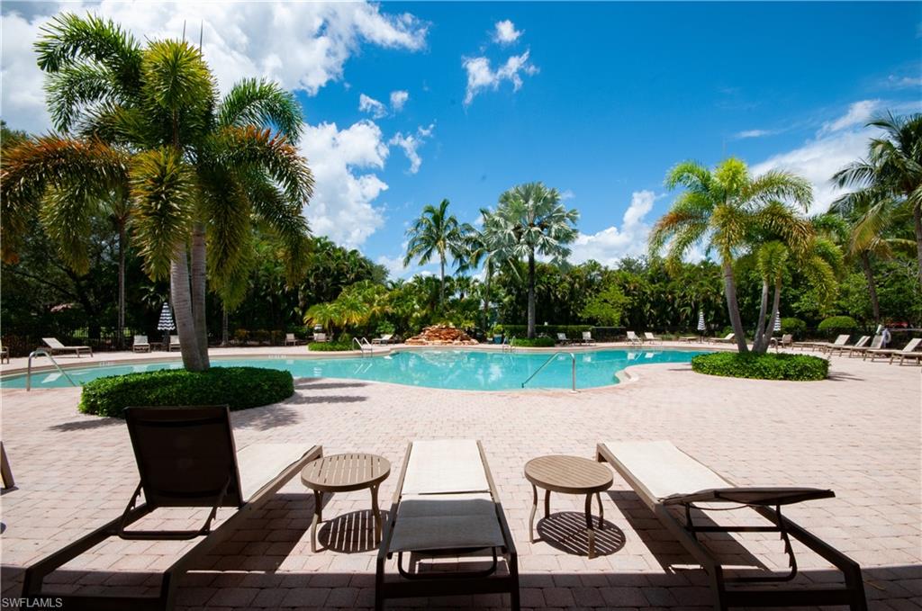 VALENCIA COUNTRY CLUB - Residential