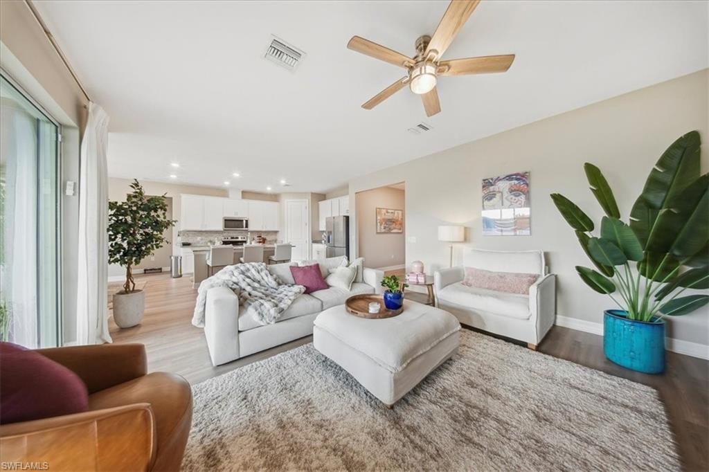 LAKE BABCOCK - Residential