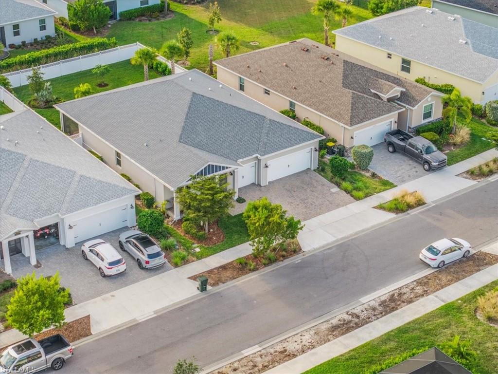 LAKE BABCOCK - Residential