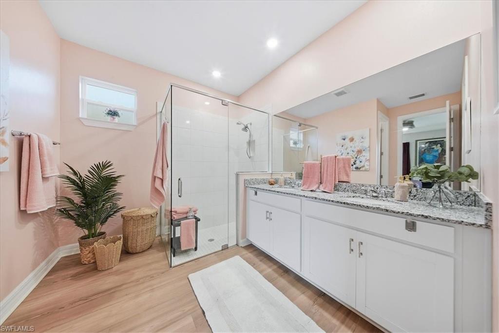 LAKE BABCOCK - Residential