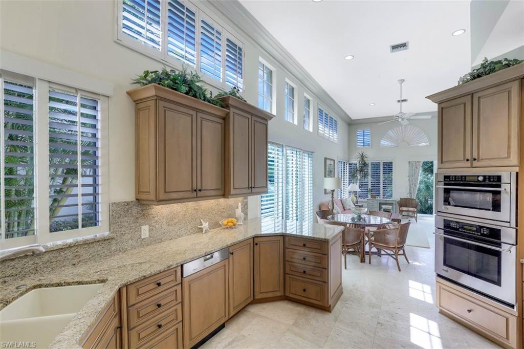 VIZCAYA AT BAY COLONY - Residential