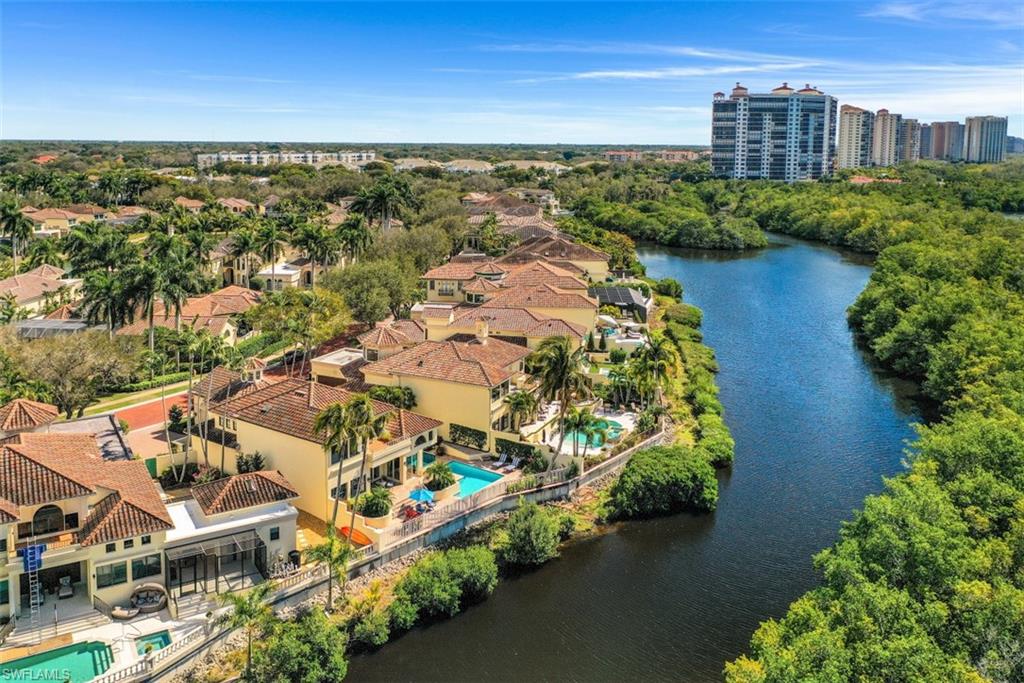 VIZCAYA AT BAY COLONY - Residential