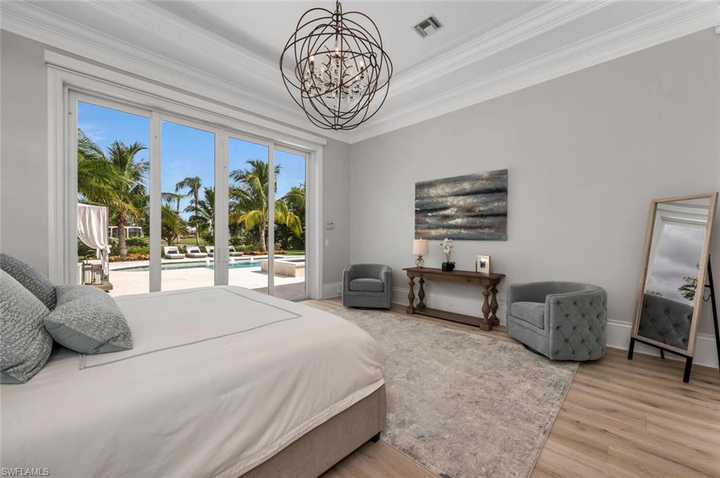 ISLA VISTA - Residential