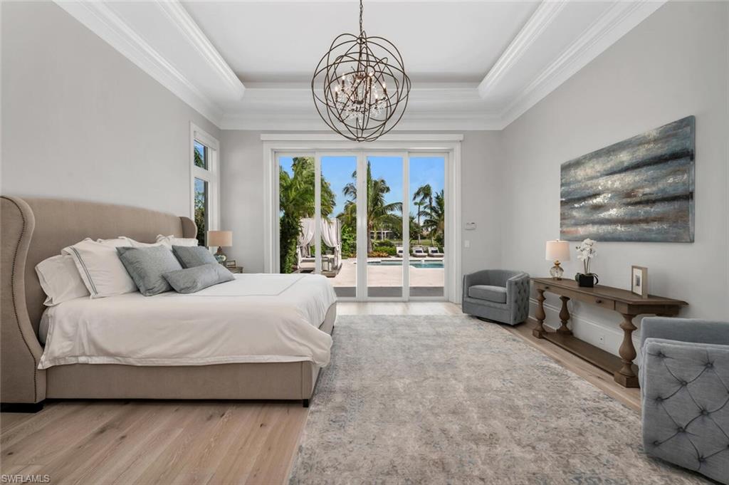 ISLA VISTA - Residential