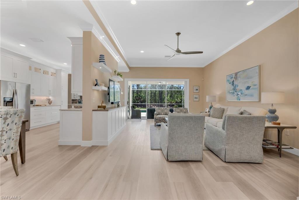 OAK STRAND - Residential