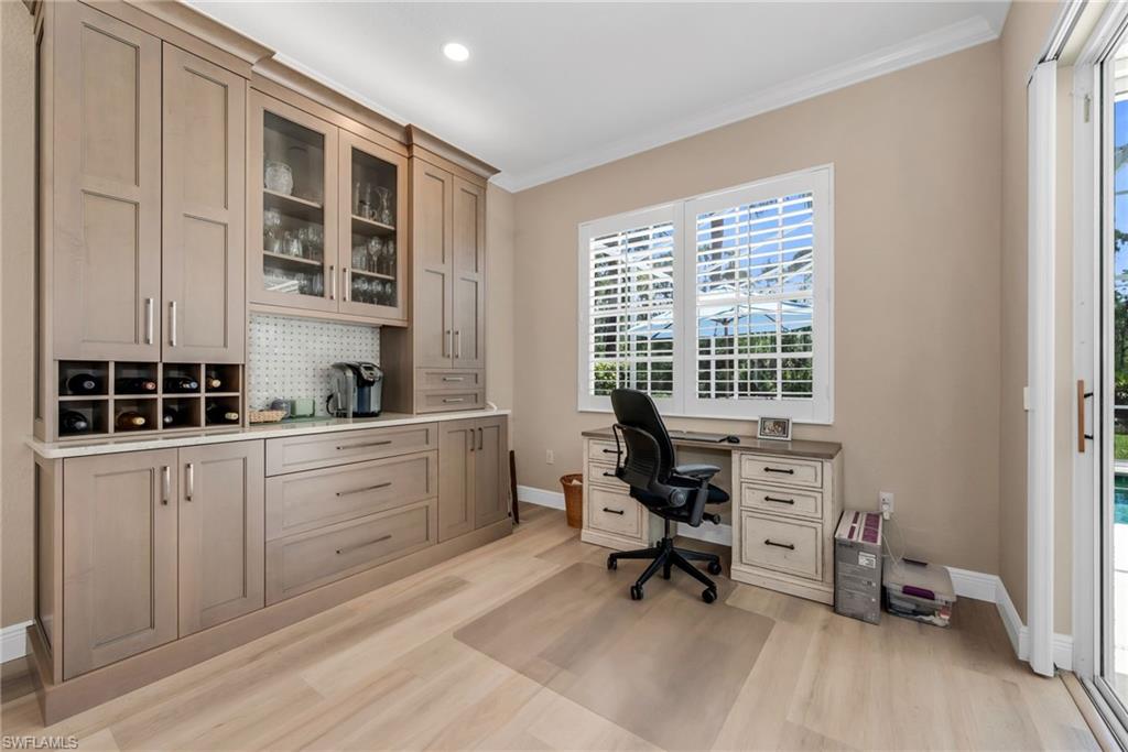 OAK STRAND - Residential