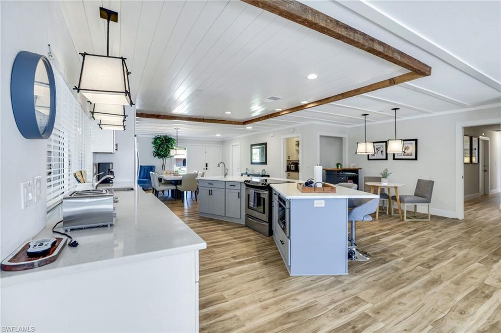 MARCO ISLAND - Residential