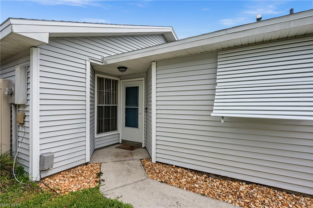 FOXMOOR LAKES - Residential